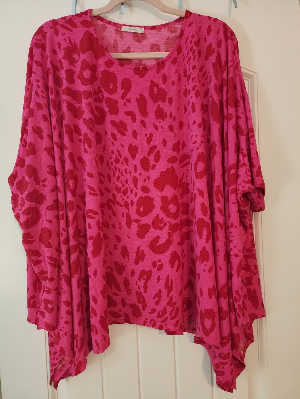 Jodifl Bright Pink Leopard Print Draped Top Free Size Up To 4X Stretchy Barbie